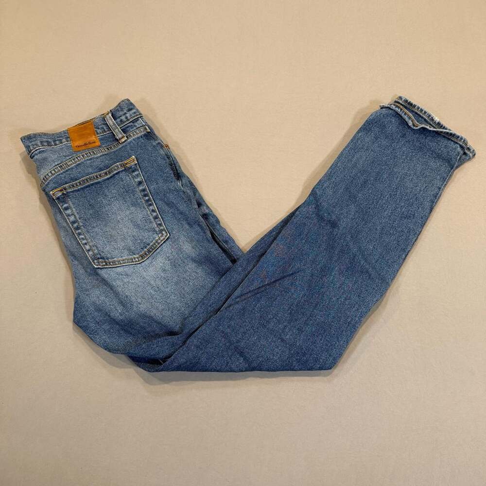 Goodfellow & Co Athletic Slim Fit Jeans Size 32W x 32L Blue Denim Distressed